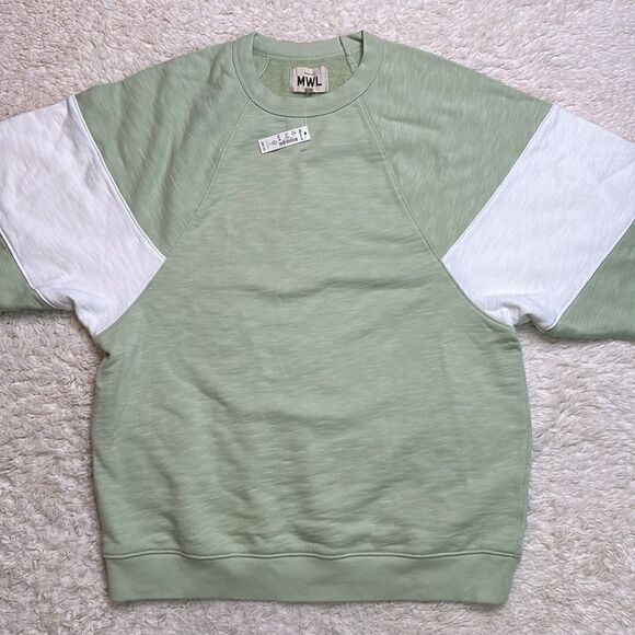 NWT Madewell Oversized Raglan Sweatshirt in Size Small and in Green/white - Picture 5 of 10